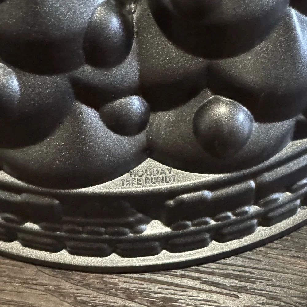Nordic Ware vintage nwt